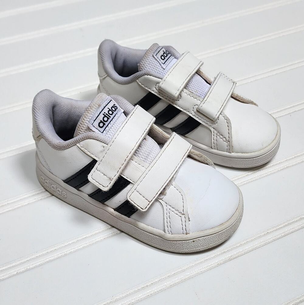 Adidas Toddler Grand Court Sneakers Size 6 Toddler White & Black